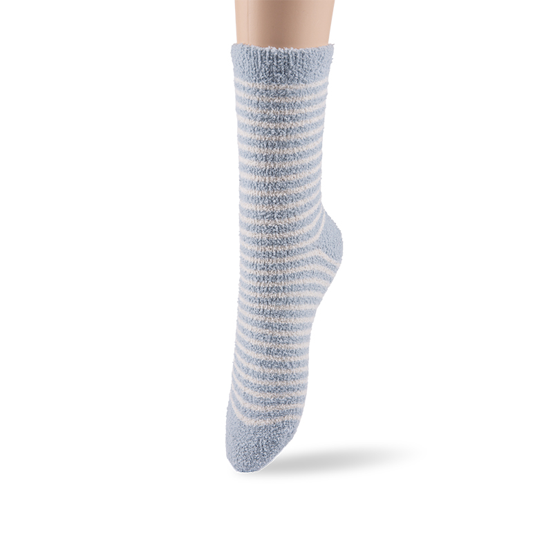 RZ144 Half-Brushed Snowflake Striped Soft Warm Mid-Calf Women’s Boot Socks