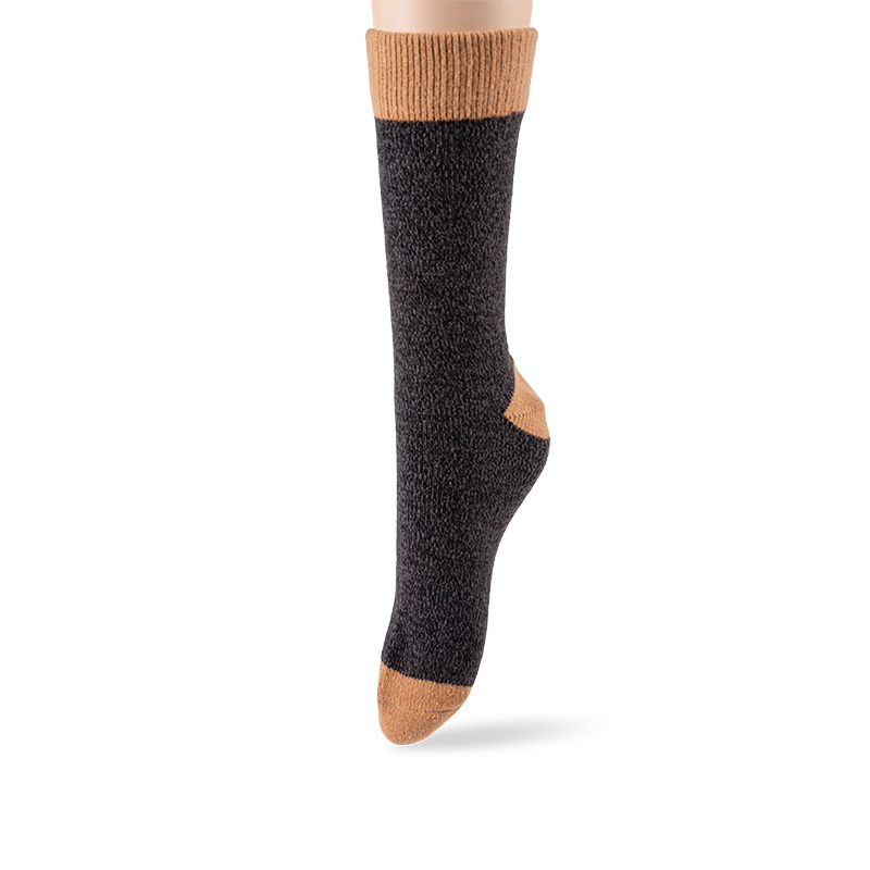 RZ304 Scandinavian Style Polyester Velvet Boot Socks