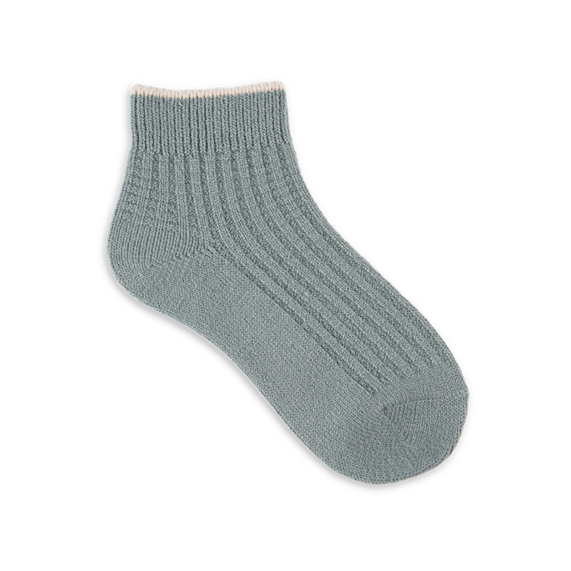 RZ101 Minimalist Solid Color Acrylic Subtle Grid Ankle Socks RZ101 Minimalist Solid Color Acrylic Subtle Grid Ankle Socks
