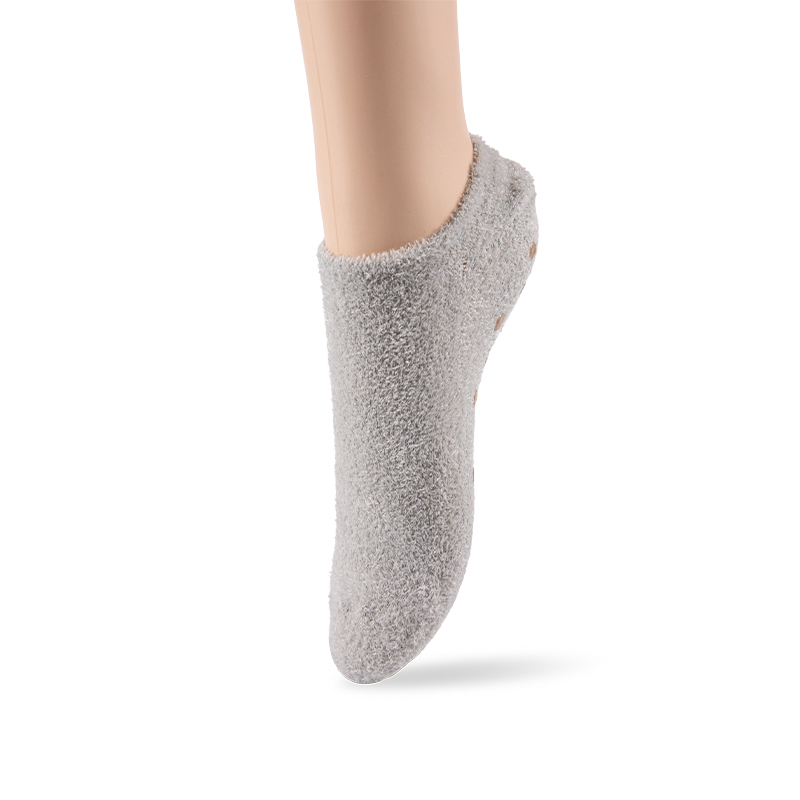 RZ307-1 Feather Yarn Invisible No-Show Socks